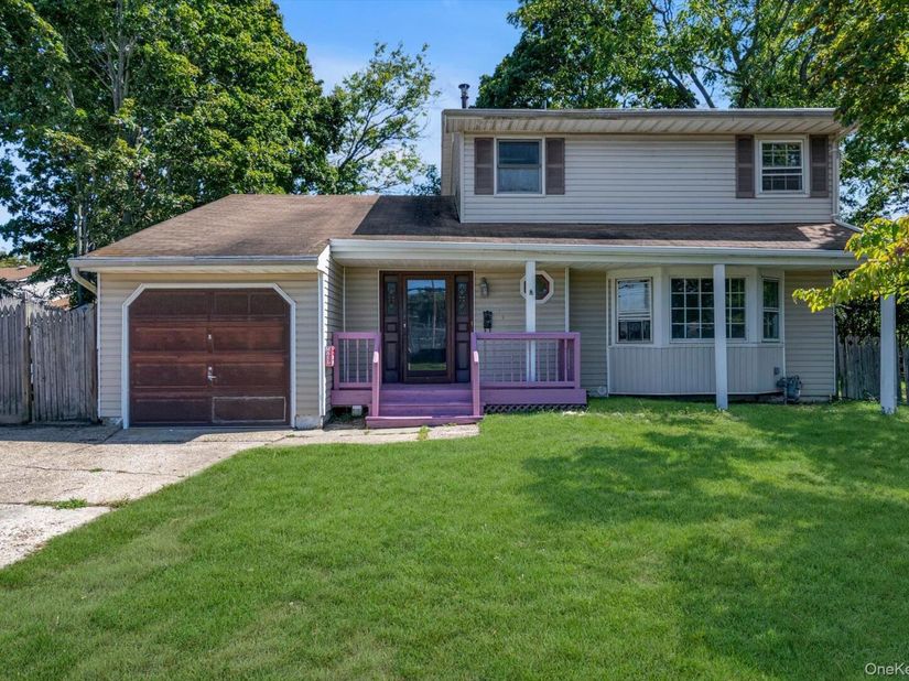 136 Broadway, Greenlawn NY 11740
