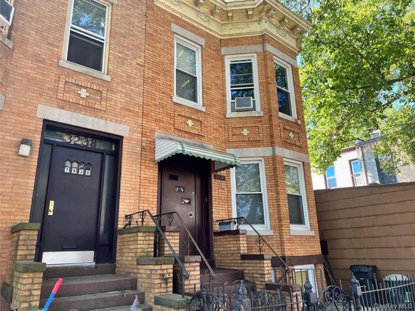79-36 77 Avenue, Glendale NY 11385