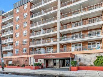 55 Monroe Boulevard