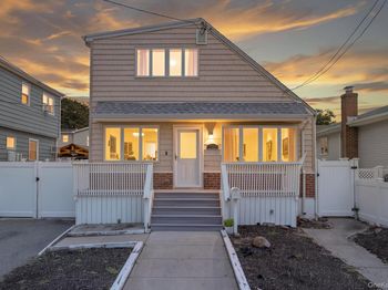 2383 Riverside Drive