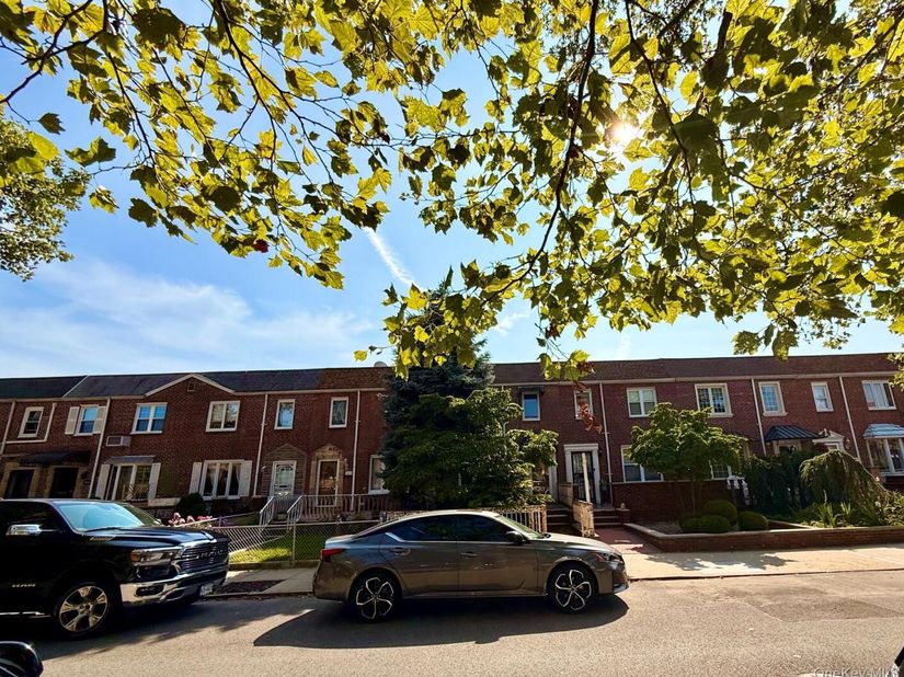 6354 77th Street, Middle Village NY 11379