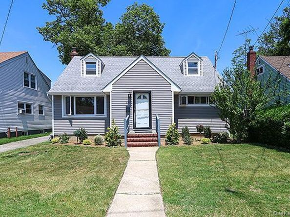 530 Coolidge Avenue, Rockville Centre NY 11570