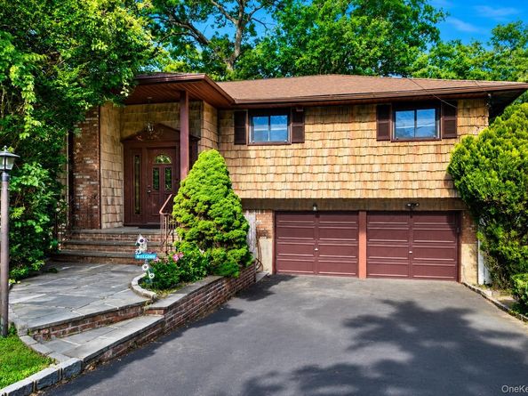37 Windham Drive, South Huntington NY 11746