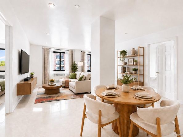 10607 Northern Boulevard 3A, Corona NY 11368