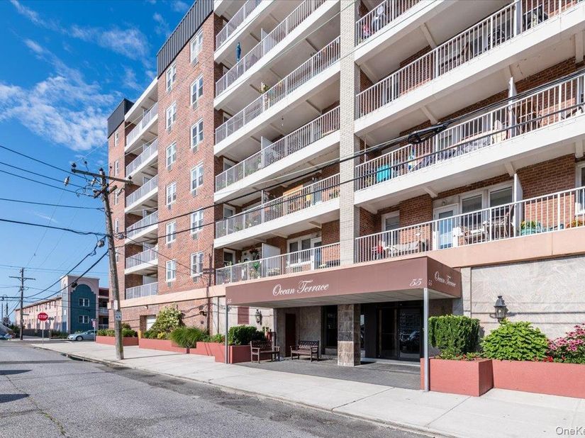 55 Monroe Boulevard 3P, Long Beach NY 11561