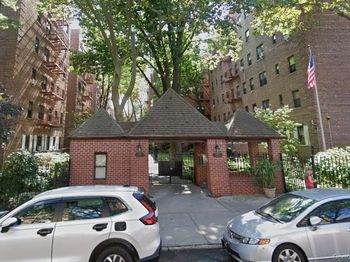 118-66 Metropolitan