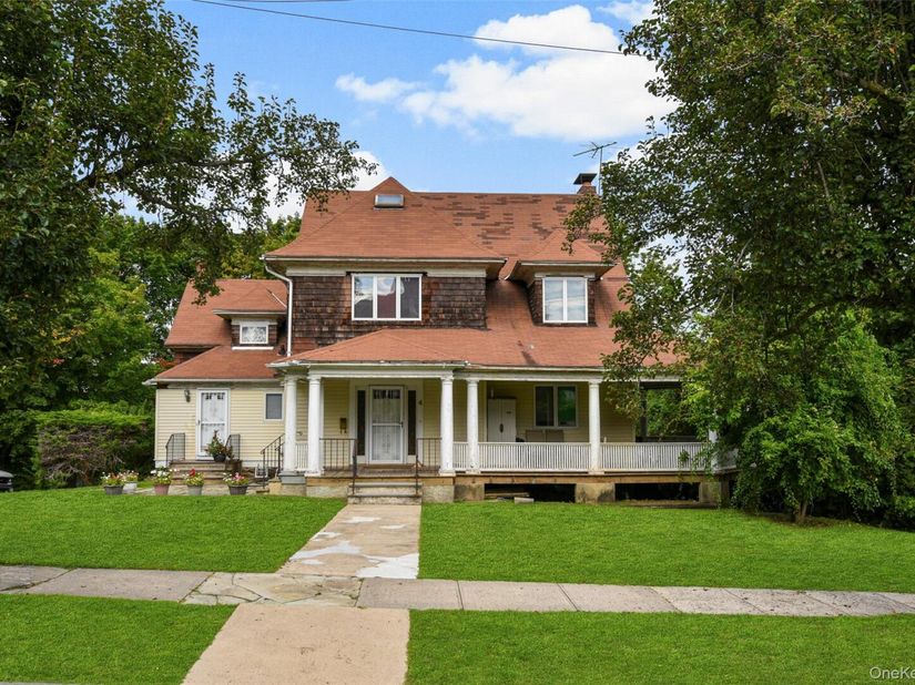4 Ridgeview Avenue, White Plains NY 10606