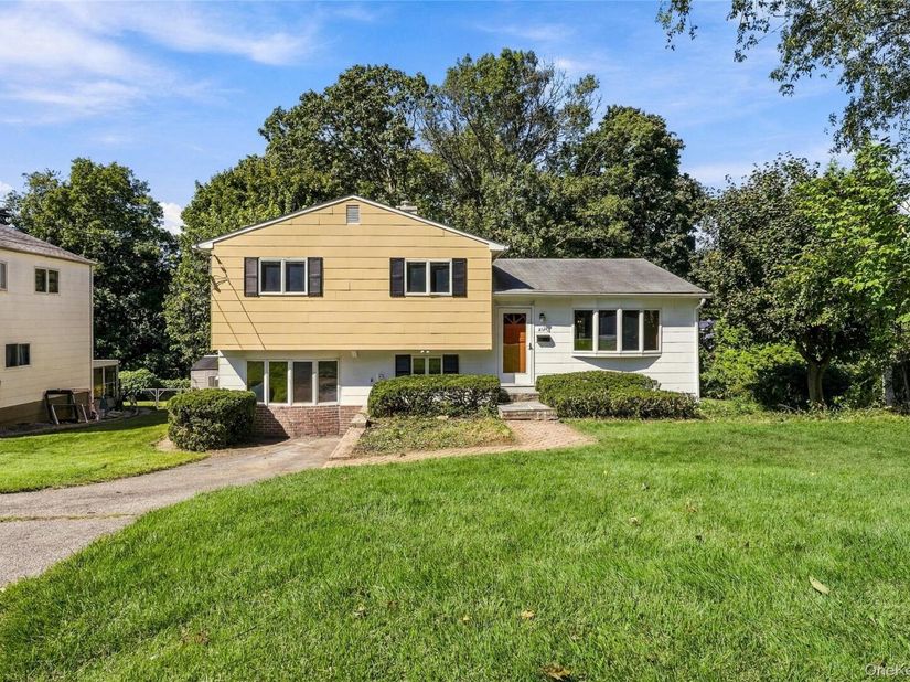 218 Gallagher Street, Buchanan NY 10511