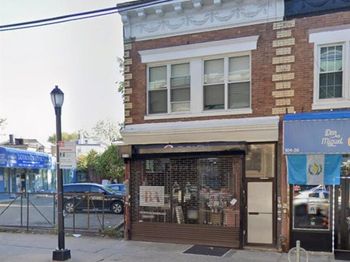 104-28 Jamaica Avenue