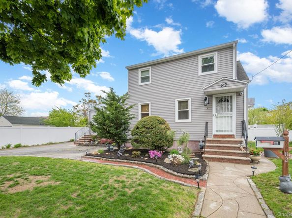 82 Nottingham Avenue, Valley Stream NY 11580