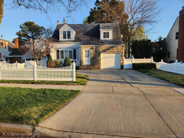 142 Morris Parkway, Valley Stream NY 11580