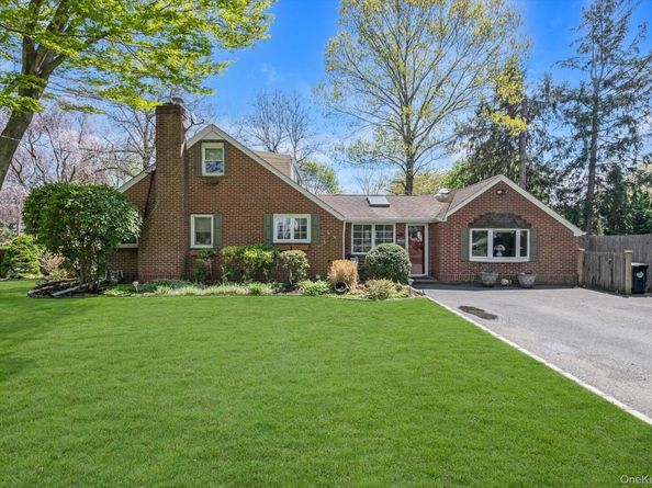 49 Grant Street, East Northport NY 11731