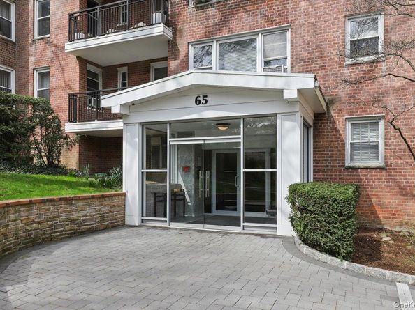 65 Durham Road 3F, Bronxville NY 10708