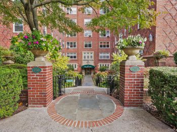 250 Bronxville Road