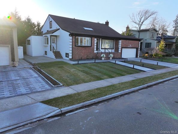 791 Longview Avenue, North Woodmere NY 11581