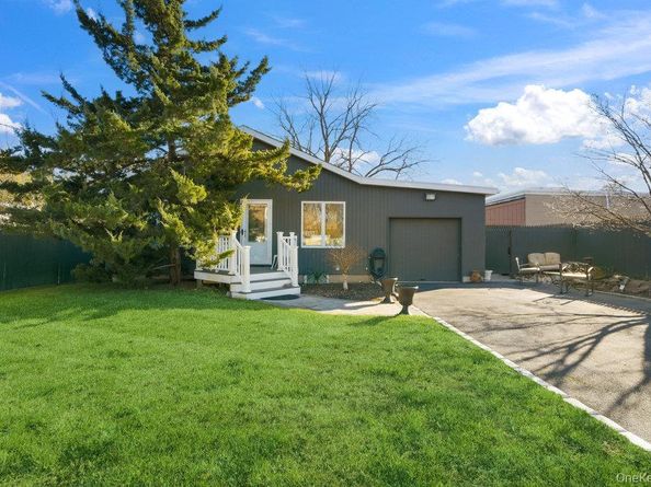 9 Lynch Street, Huntington Station NY 11746