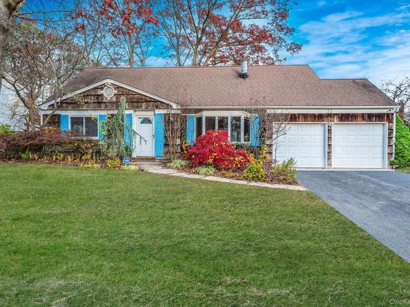 23 Dellmarie Lane, Nesconset NY 11767