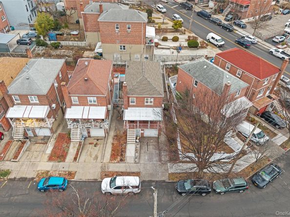 2004 Bogart Avenue, Bronx NY 10462