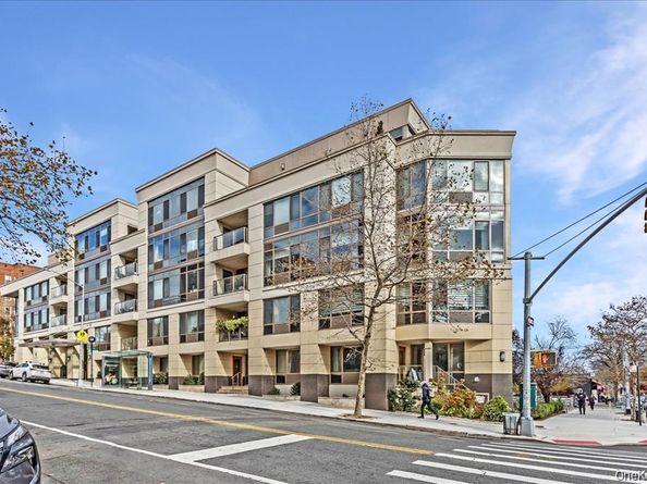 64-05 Yellowstone Boulevard 409, Forest Hills NY 11375
