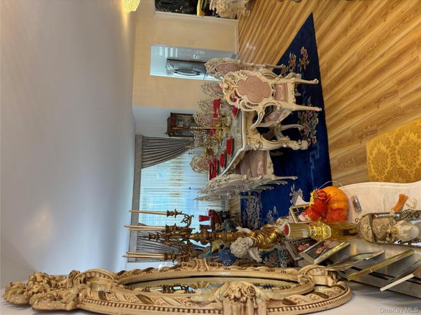 61-15 98th Street 8K, Rego Park NY 11374