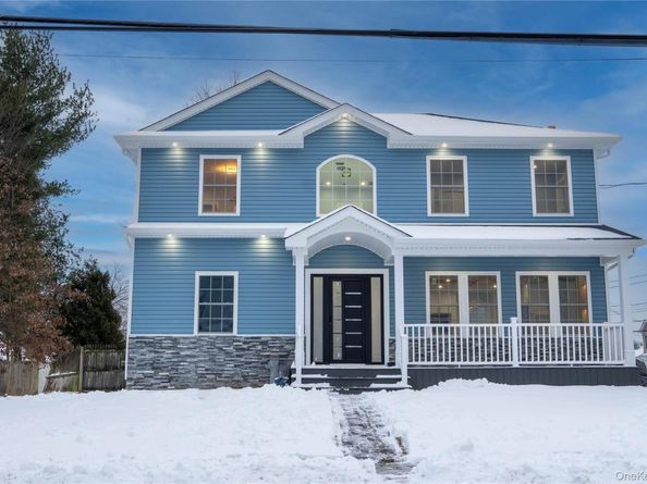 139 Maple Avenue, Bethpage NY 11714