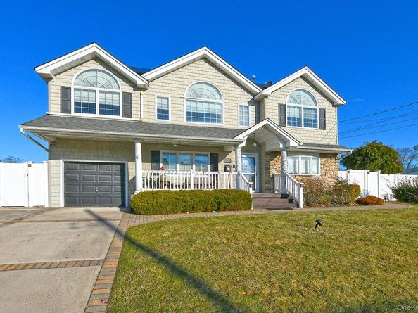 120 Brenner Avenue, Bethpage NY 11714