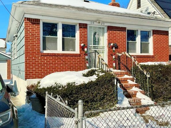 13420 242nd Street, Rosedale NY 11422