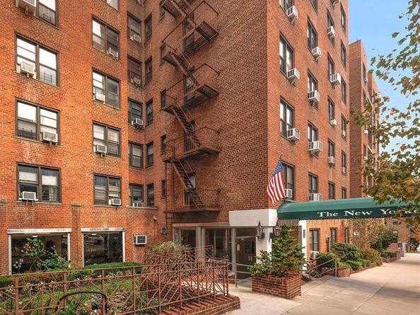 103-25 68 Avenue 2A, Forest Hills NY 11375