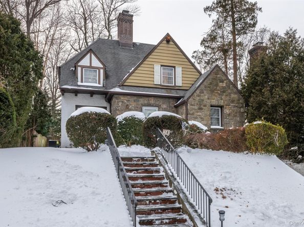 18 Bailey Place, New Rochelle NY 10801