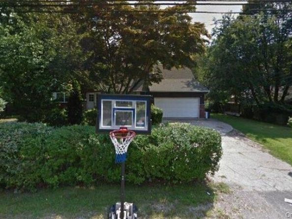 1395 Gardiner Drive, Bay Shore NY 11706