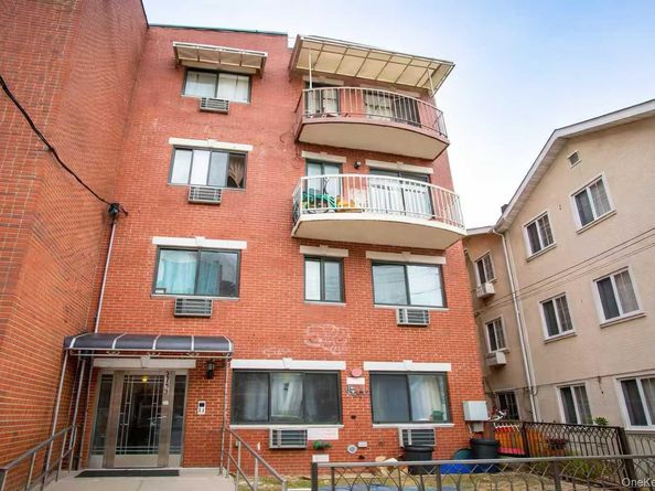 3733 107th Street 4A, Corona NY 11368