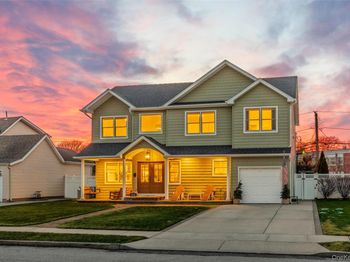 1732 Princeton Drive W