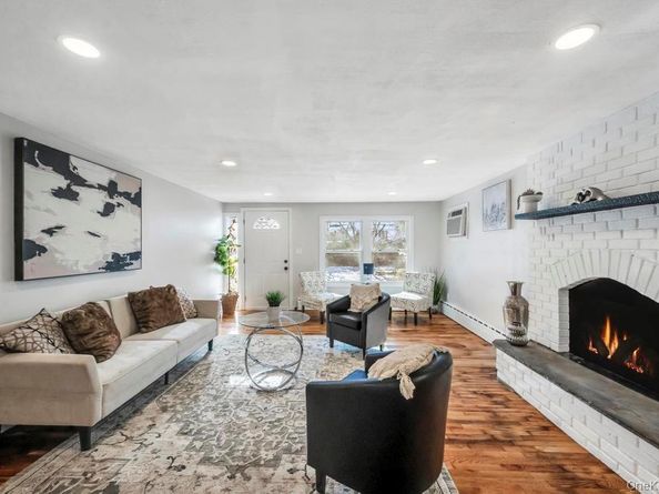 63 Beech Avenue, Farmingville NY 11738