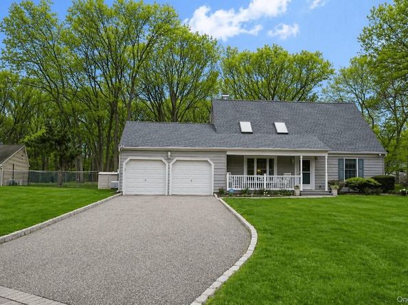 4 Summer Street, Mount Sinai NY 11766