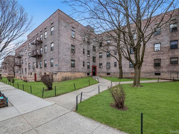 144-22 78th Avenue 3K, Flushing NY 11367