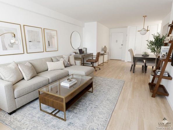 77 Fulton Street 6F, New York (Manhattan) NY 10038