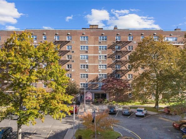 151-25 88th Street 4F, Howard Beach NY 11414