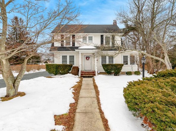 205 Jayne Avenue, Patchogue NY 11772