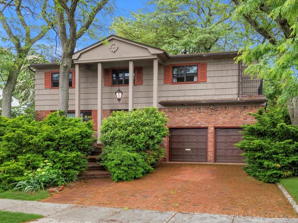 740 Kearny Drive, North Woodmere NY 11581
