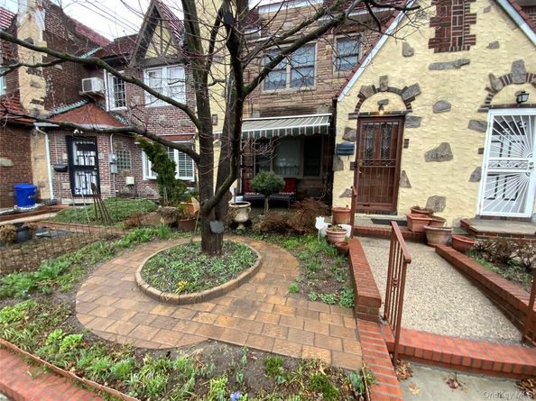 4705 189th Street, Flushing NY 11358
