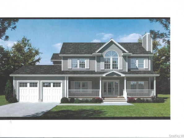 130 Center Street, Holbrook NY 11741