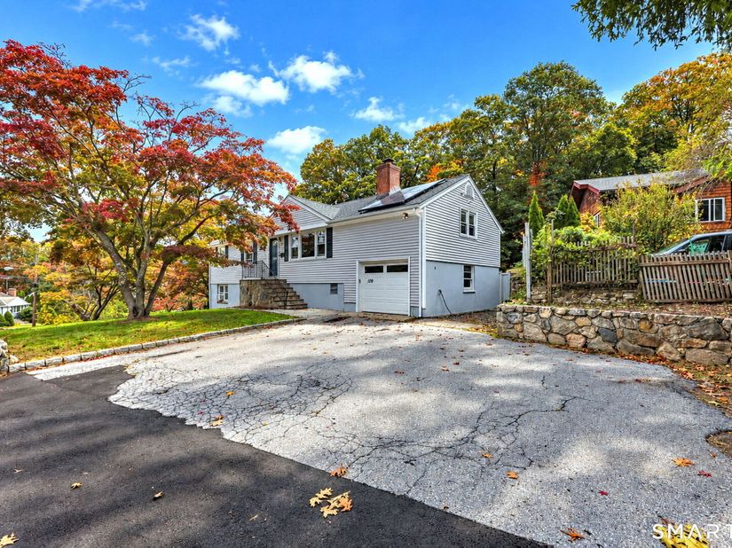 109 Saint Charles Avenue, Stamford CT 06907