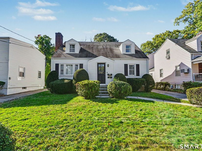 179 Seaside Avenue, Stamford CT 06902