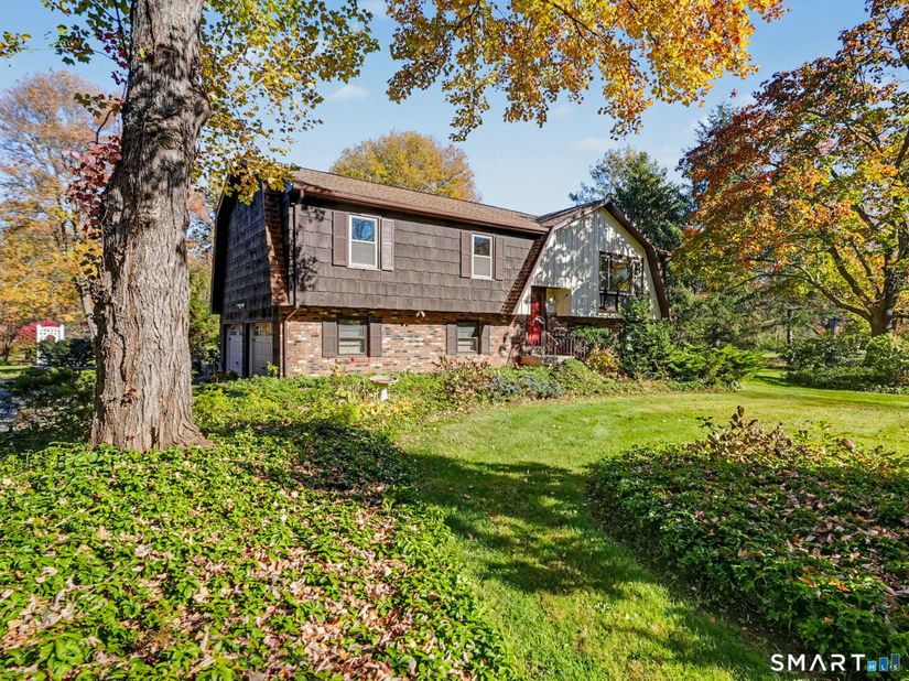 22 Wendover Road, Newtown, CT 06470 - For Sale