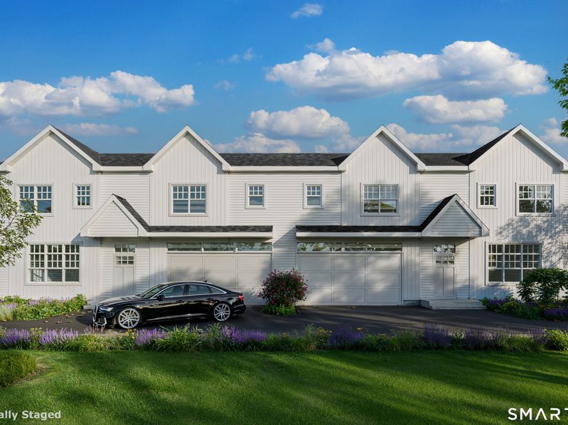 51 Sterling Street, Fairfield CT 06825
