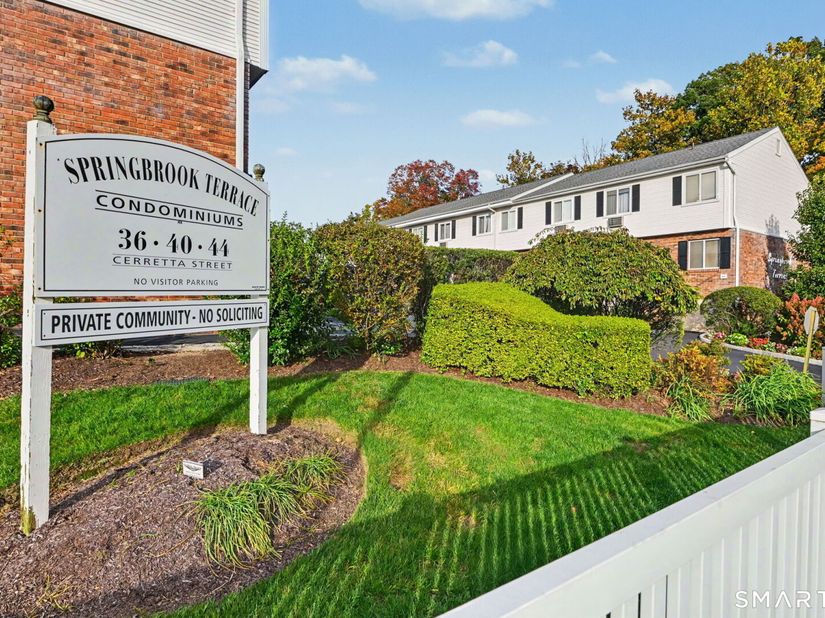 40 Cerretta Street 22D, Stamford CT 06907
