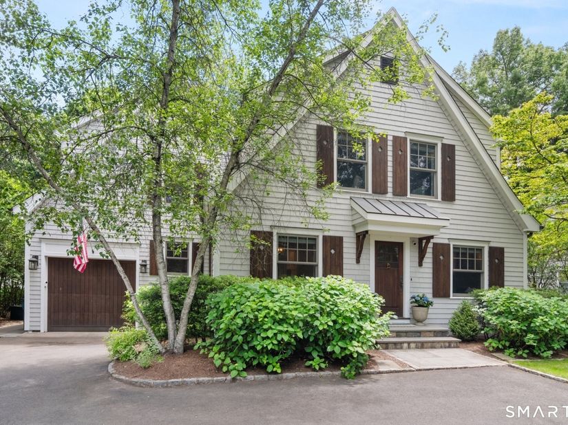 1644 Boston Post Road, Darien CT 06820