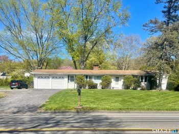 2698 Easton Turnpike