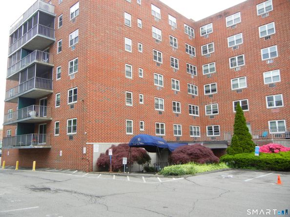 27 Northill Street 1P, Stamford CT 06907