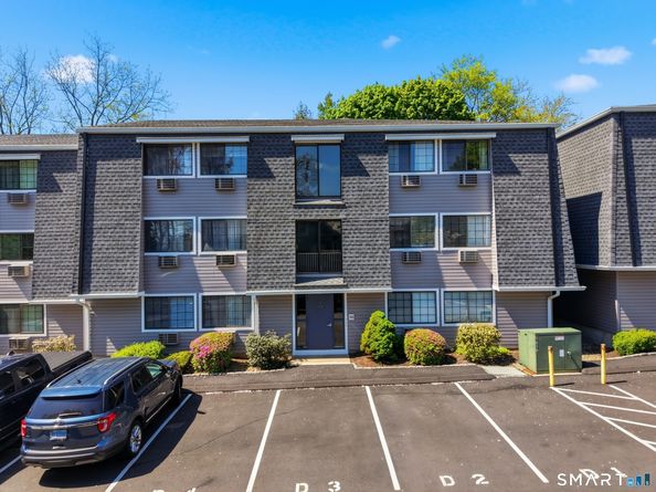 187 Flax Hill Road D1, Norwalk CT 06854